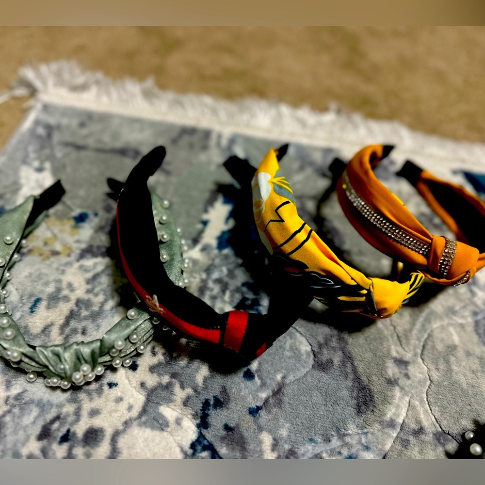 For sale!! Headband take it all!!!!
